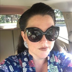 Meet your Posher, Kelly